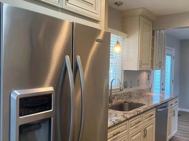 6531 Palisades Dr — Photo 5
