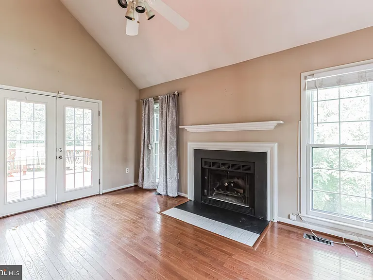 12196 Dapple Gray Ct — Photo 5