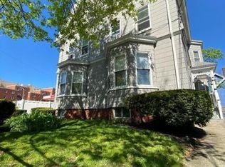 34 Porter Rd #5, Cambridge, MA 02140