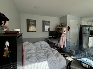 124 Lombard St #3R, Philadelphia, PA 19147