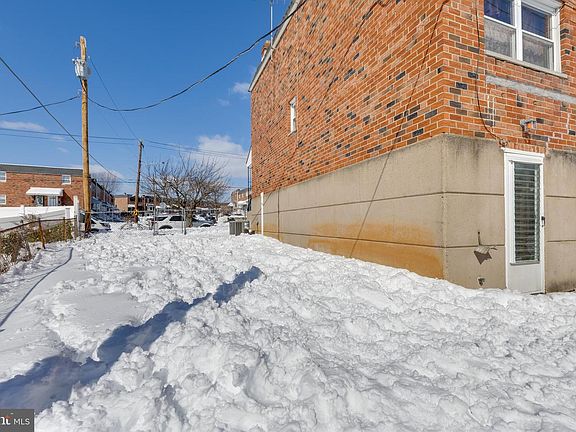 4th image of 12401 Medford Rd