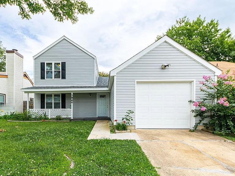 3864 Meadowbrook Ct — Photo 1