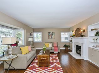 1964 Jefferson Dr, Pasadena, CA 91104