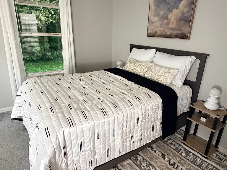 6826 Equestrian Ln — Photo 13