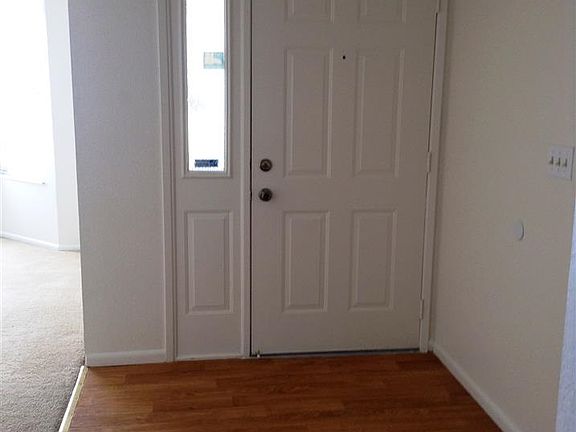 5th image of 1688 Candlewood St