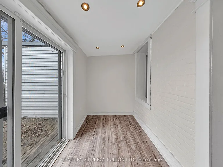 157 Olive Ave — Photo 19