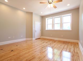 2131 W 18th St #1, Chicago, IL 60608