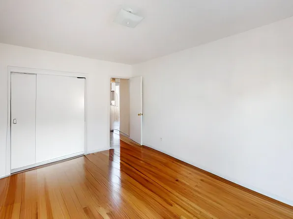 2909 Ocean Avenue image 5 of 9