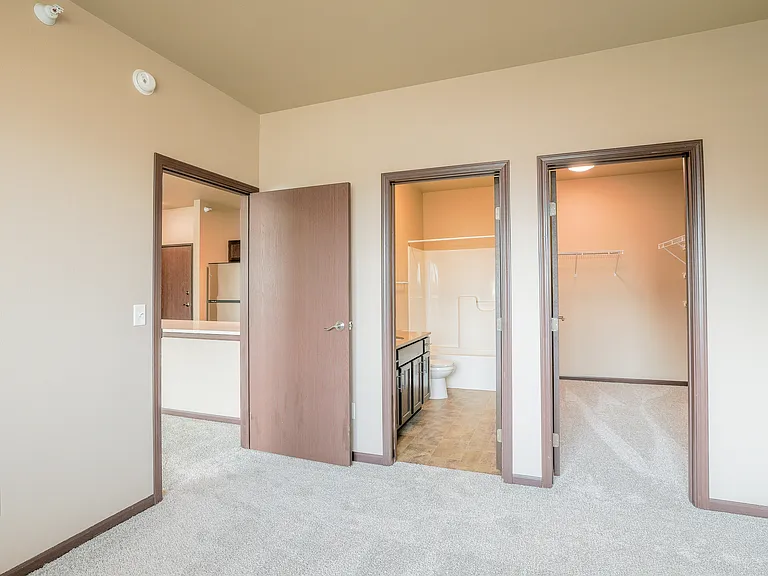 Timber Creek Apartments — Photo 16