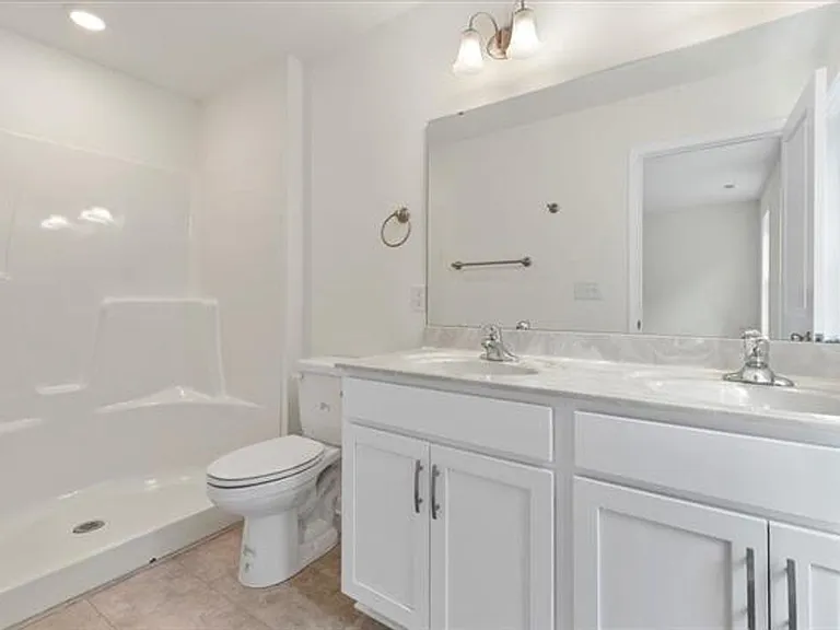 224 Bishop Rd — Photo 13
