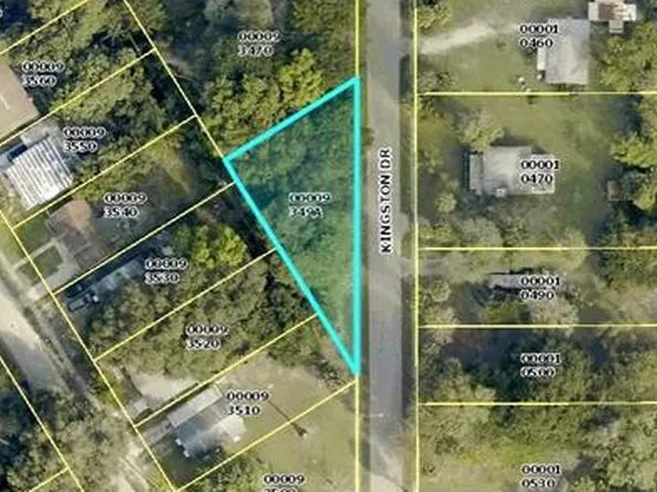 280 Kingston Dr, Fort Myers, FL 33905