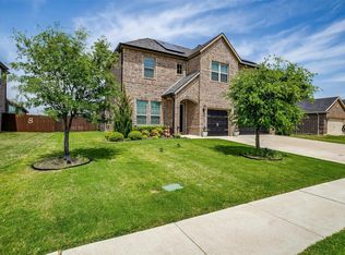 304 Sendero Oak Dr, Crowley, TX 76036
