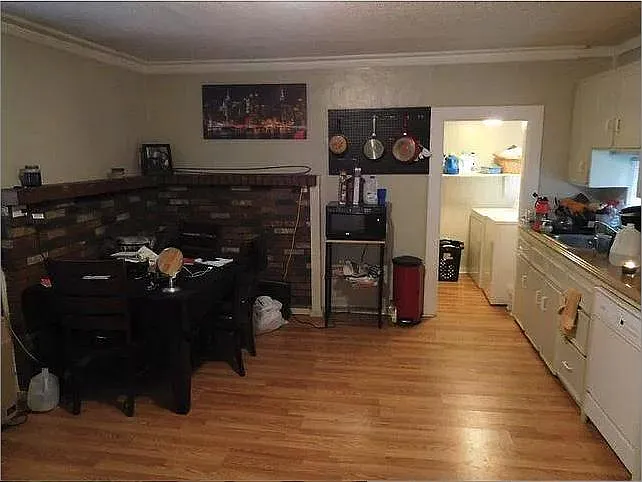 49 Emery St #C — Photo 4