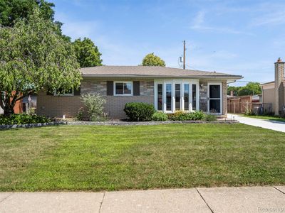 33500 Morrison Dr, Sterling Heights, MI, 48312