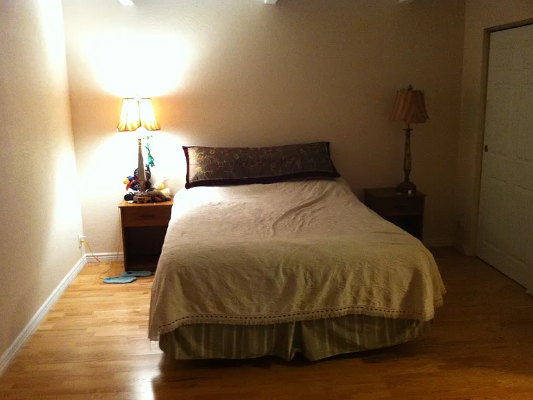 1433 N Williams St #601 — Photo 2