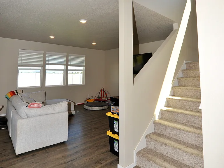 5101 E Aquila Ave — Photo 6
