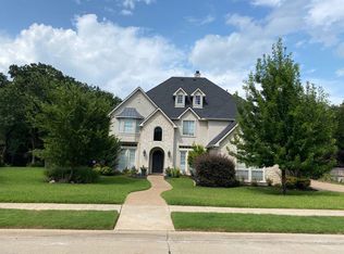 1307 Village Green Dr, Southlake, TX 76092