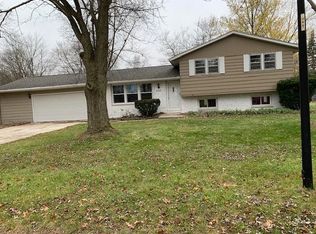 6105 Allenwood Dr, Fort Wayne, IN 46835