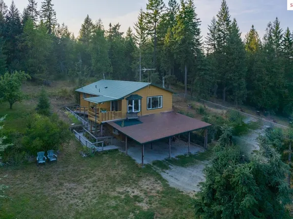 647 Old Highway Two Loop, Moyie Springs, ID 83845