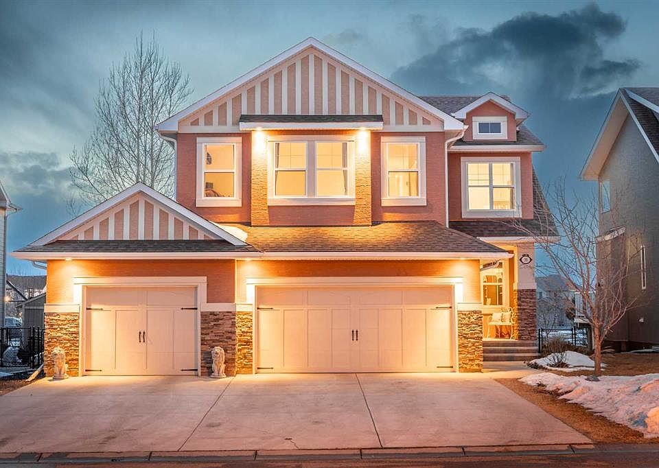 1st image of 30 E Ranchers Cres