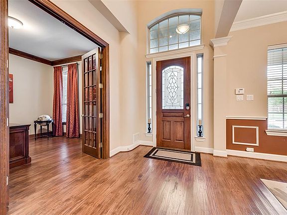 5th image of 9348 Blanco Dr