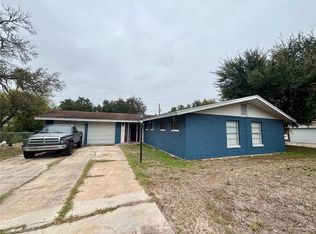 1205 Elm St, Mission, TX 78572