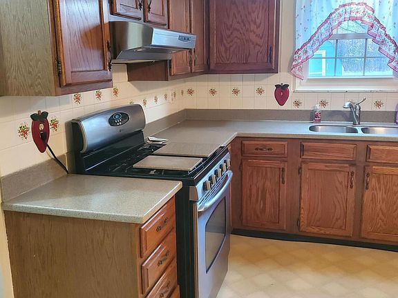 5th image of 4093 Largo Ct