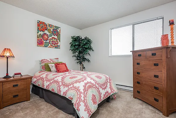 Crystal Springs Apartments — Photo 86