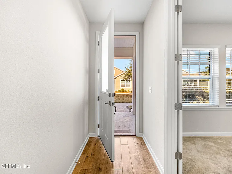 73 Bluebonnet Way — Photo 4