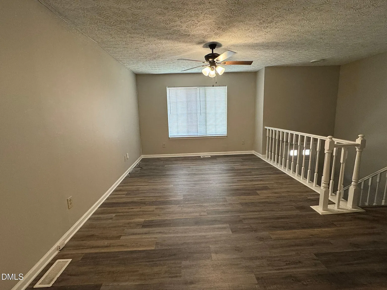 5 bed, 3.0 bath, 2100 sqft, $2,695 — Photo 3