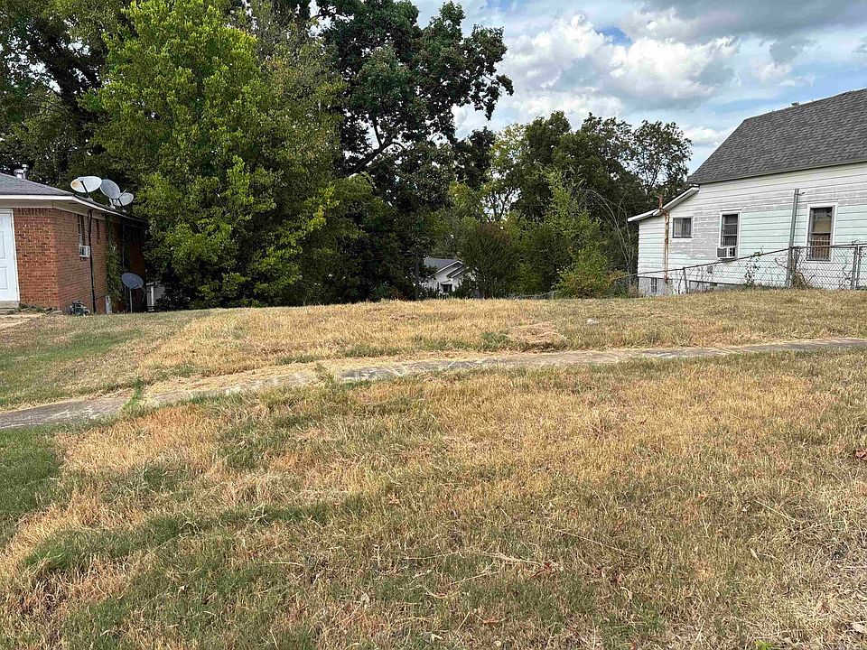2nd image of 0 W 21st St