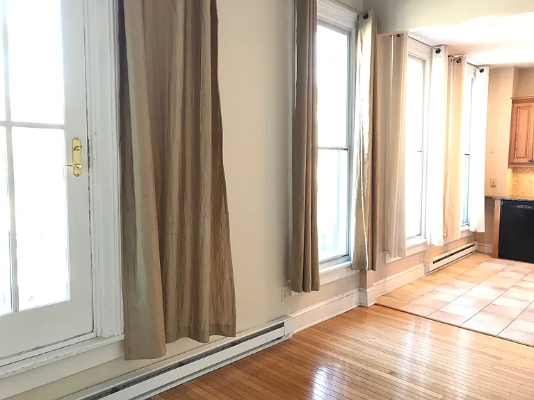 156 Circular St #C-05 — Photo 10