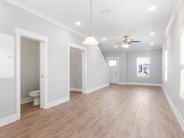 245 N Sand Palm Rd, Freeport, FL 32439