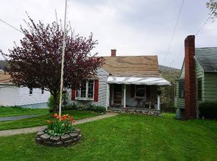 99 Derrick Rd, Bradford, PA 16701