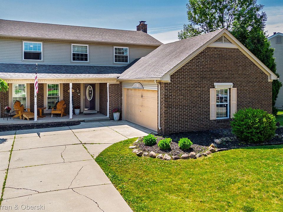 1st image of 41924 Amberly Dr