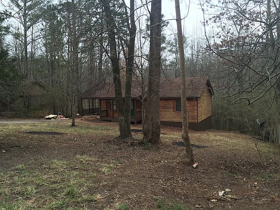 2nd image of 2220 Fleetwood Dr