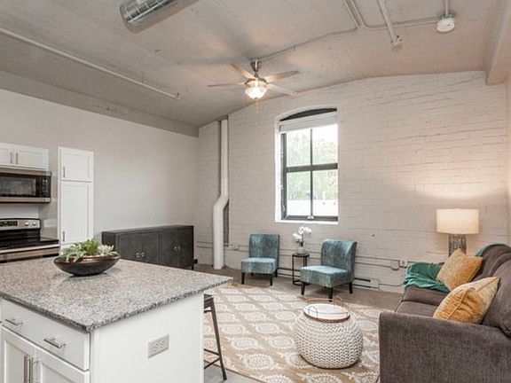 2nd image of 736 Federal St #1504