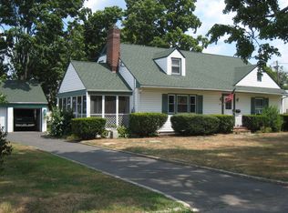 443 Giles Ave, Middlesex, NJ 08846