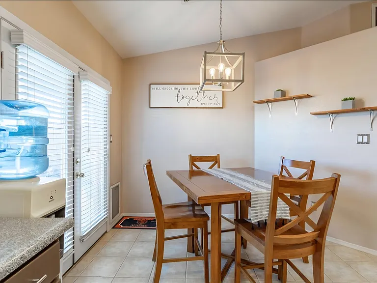 11385 S Kingman Ave — Photo 6