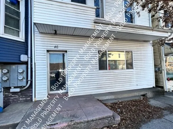 46 S Tulpehocken St APT 1, Pine Grove, PA 17963