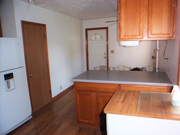 5th image of 1529 S 6th St