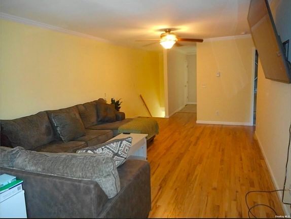 3rd image of 40 W 4th St APT 34