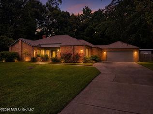 67163 Diamondhead Dr E, Diamondhead, MS 39525