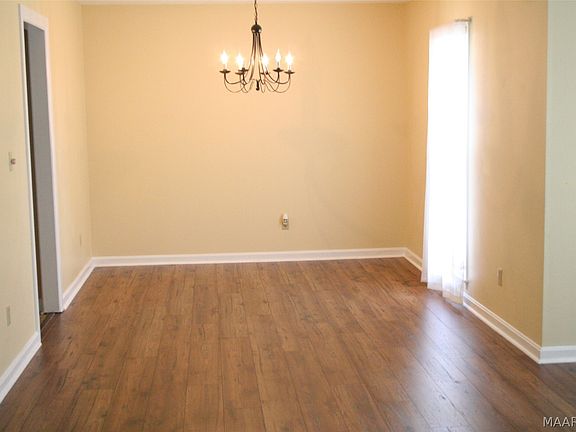 4th image of 3918 Rouse Ridge Ct