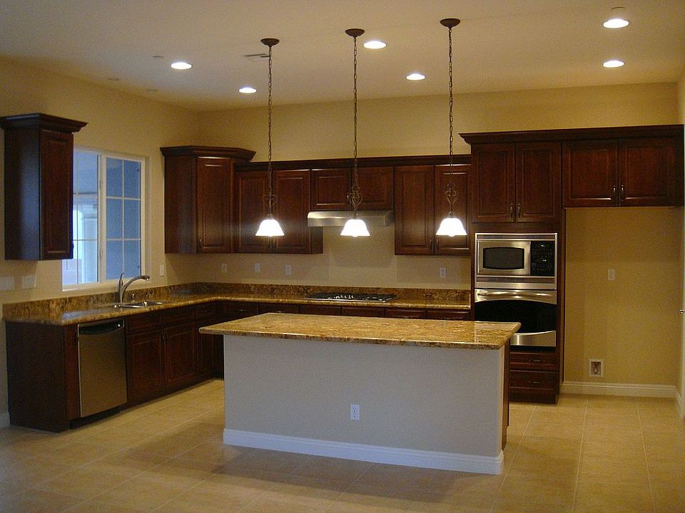 Spacious Island Kitchen with W-I Pantry