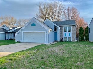 5449 Brittany Dr SE, Kentwood, MI 49548