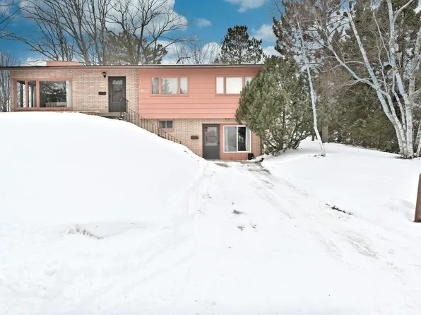 811 SW 4th Ave, Grand Rapids, MN 55744