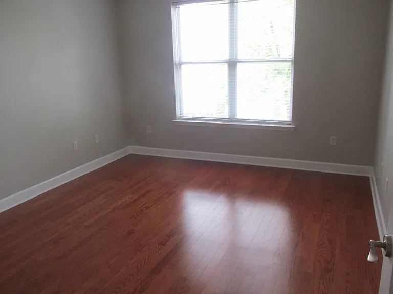 1315 East Blvd #406 — Photo 8
