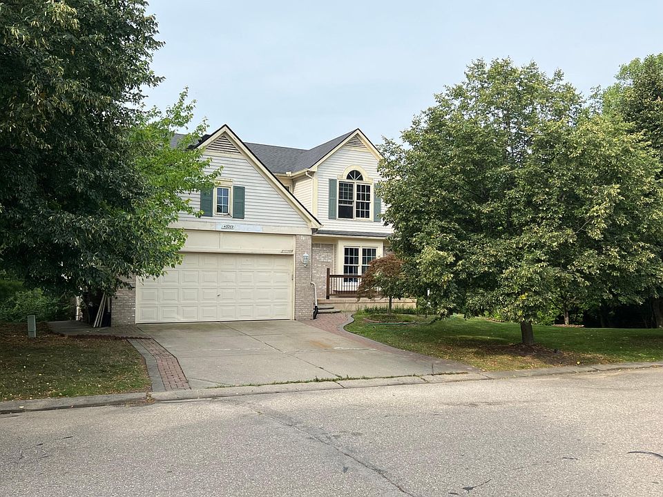 1st image of 43269 Sandstone Dr