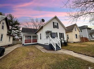 814 E 3rd St, Monroe, MI 48161